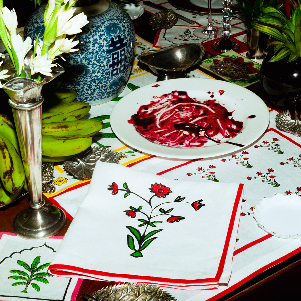 Crimson Floral Table Mat and Napkin set