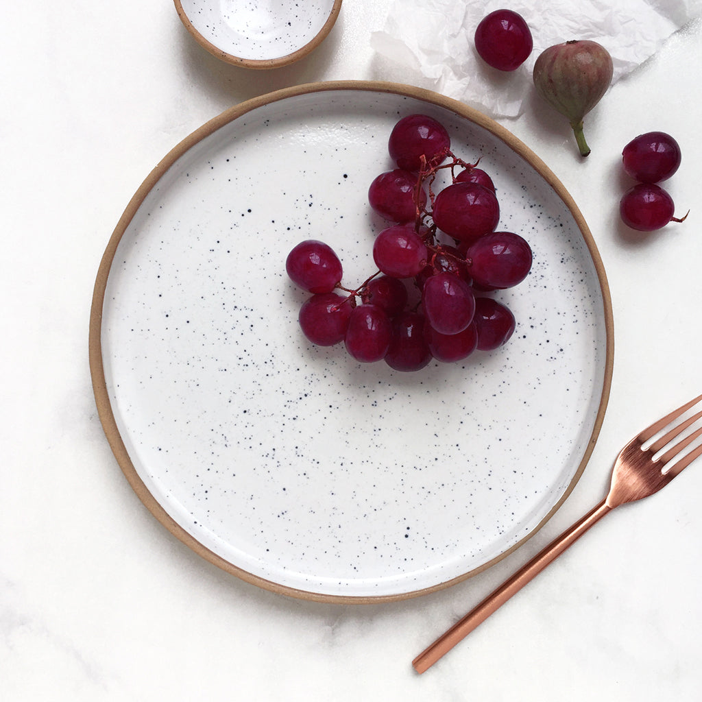 Rimmed Dinner Plate - Snow