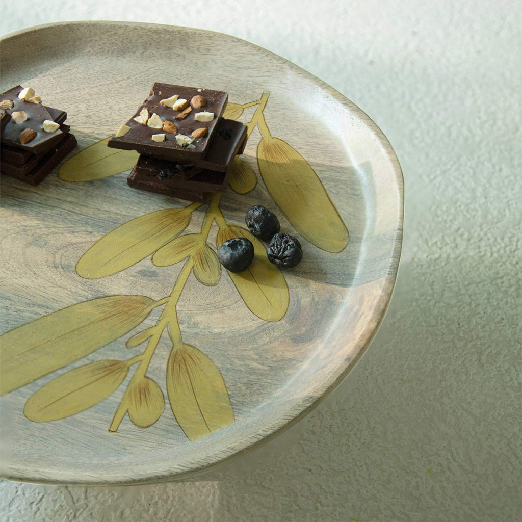 Wisteria Yellow Cake Stand