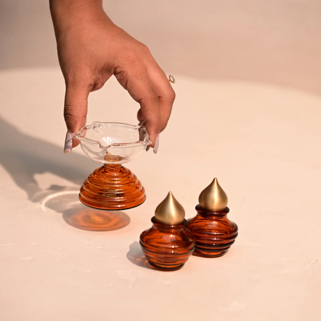 Amber Festive Gift Box - Glass Oil Lamps, Jars & Bell Gift Box - Set of 5