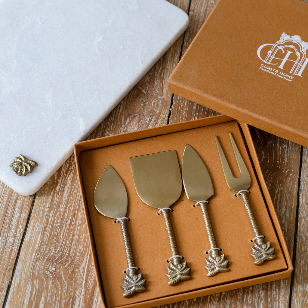 Palm Cheese Platter & Palm Cheese Knife Set