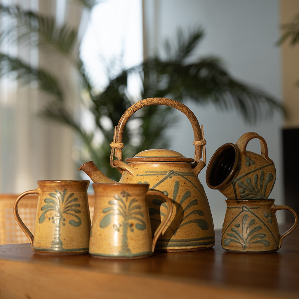 Palm TeaPot and 2 Palm Mugs