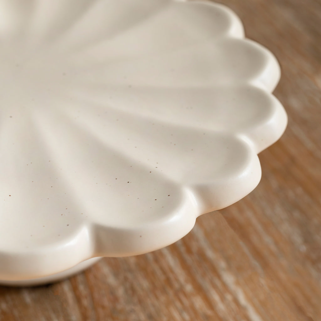 Zahra Ceramic Cake Stand