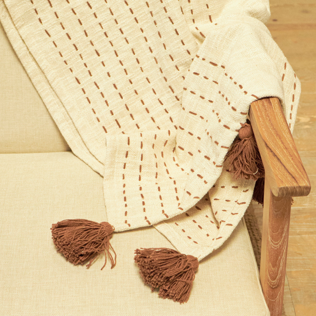 ياسمين ثرو طبيعي / صدئ